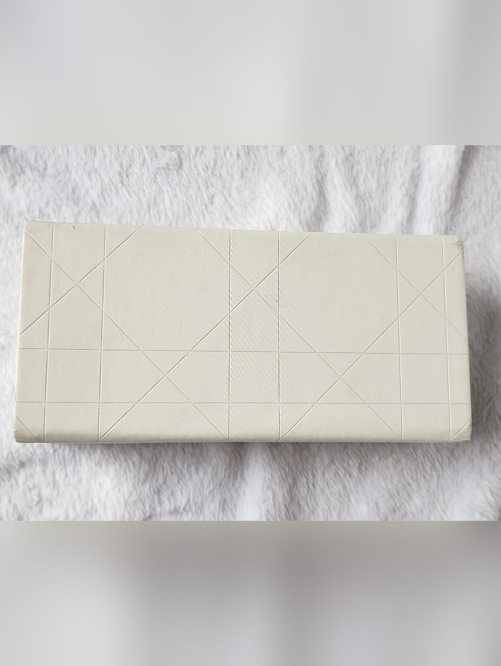 Dior Sunglass Case & Dust Bag White And Gray - Picture 11 of 13